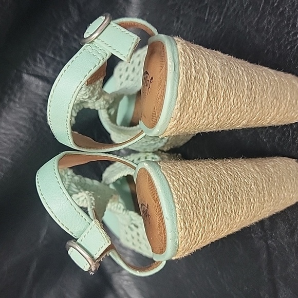 Lucky Brand Women's size 10m Sandles - Picture 6 of 11
